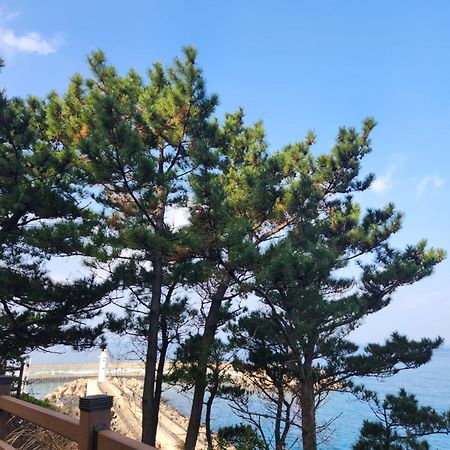 Bada Village Minbak Jeju Exterior foto
